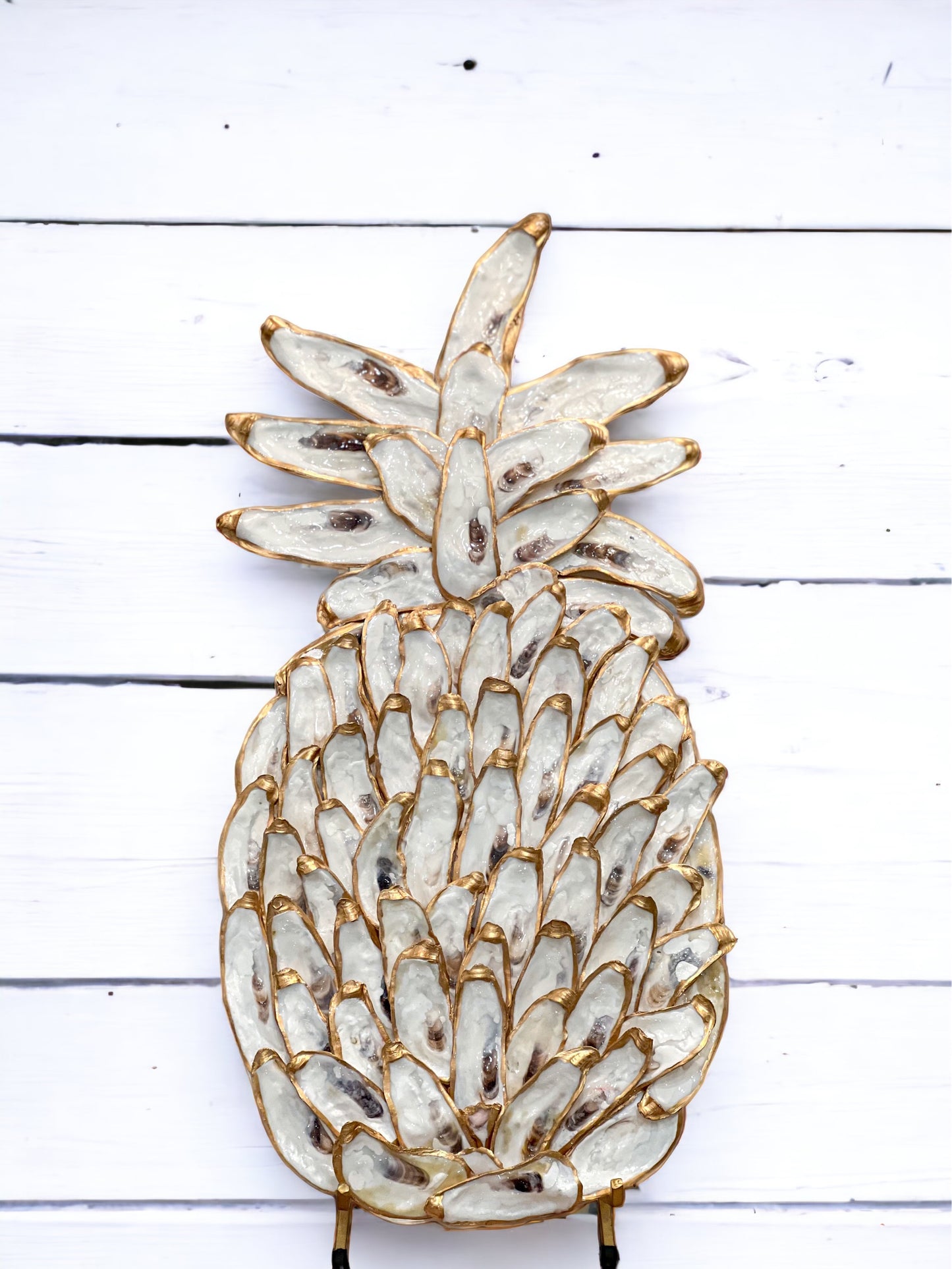 Oyster Shell Pineapple- 20”