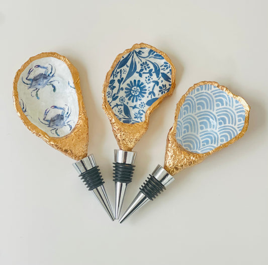 Oyster Shell Stopper- Blue & White Floral Print